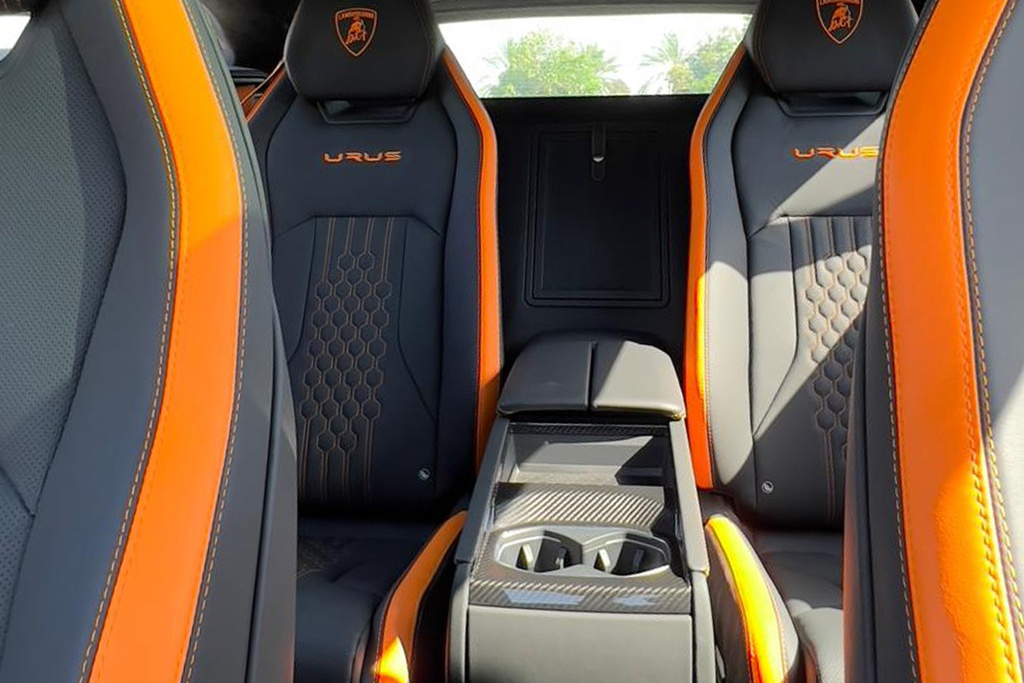 Lamborghini Urus S 2024 5