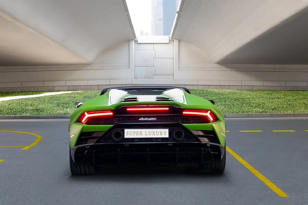 Lamborghini Evo Spyder 9