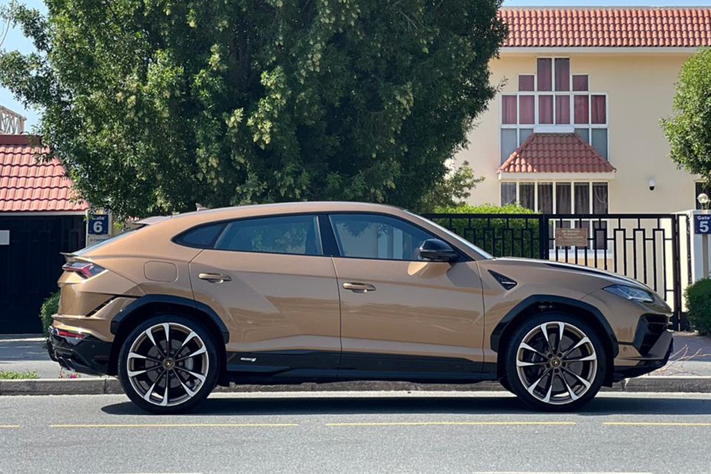 Lamborghini Urus S 2024 10