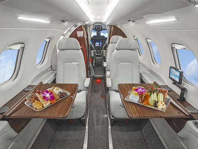 Dubai Swift Light Jet 2